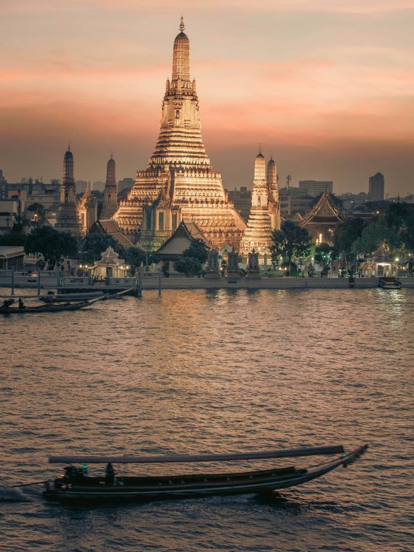 kamil-pietrzak-OhJd9F7slP0-unsplash